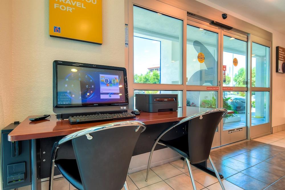 Hotel 6-san Diego, Ca - Circle - Mission Valley San Diego