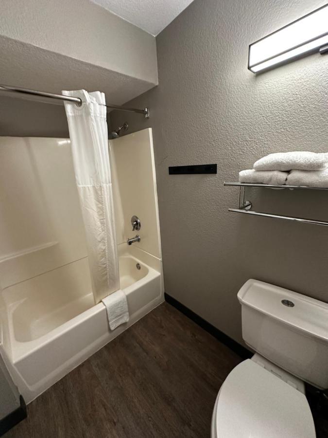 Hotel 6-san Diego, Ca - Circle - Mission Valley San Diego