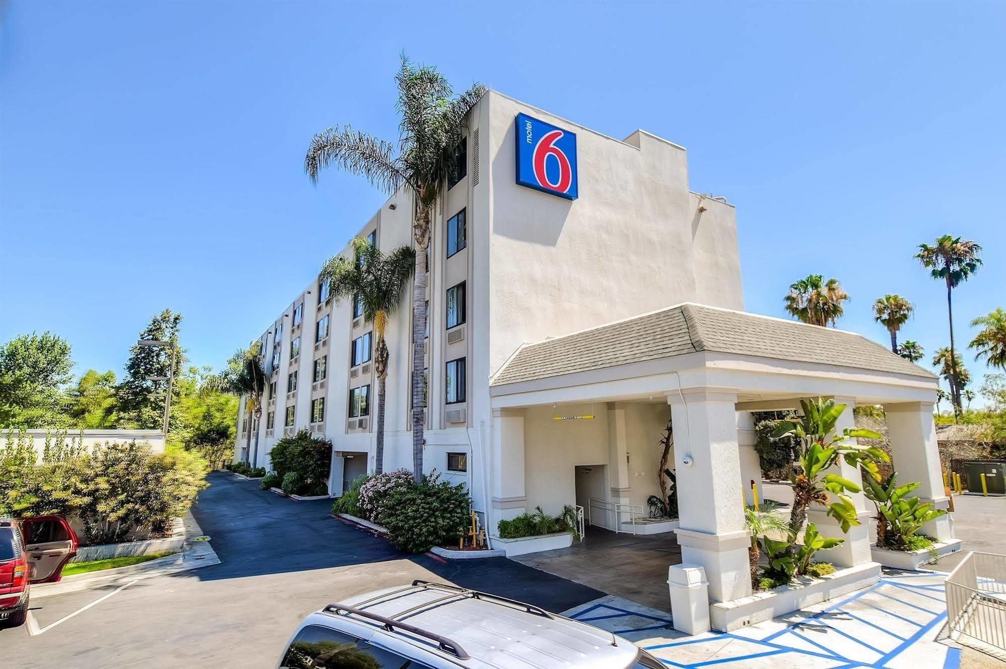 Hotel 6-san Diego, Ca - Circle - Mission Valley 2*